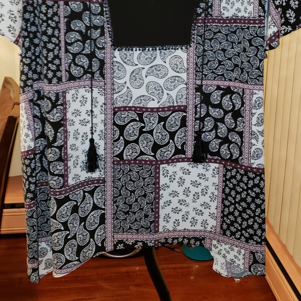 Blouse - Picture 2 of 4